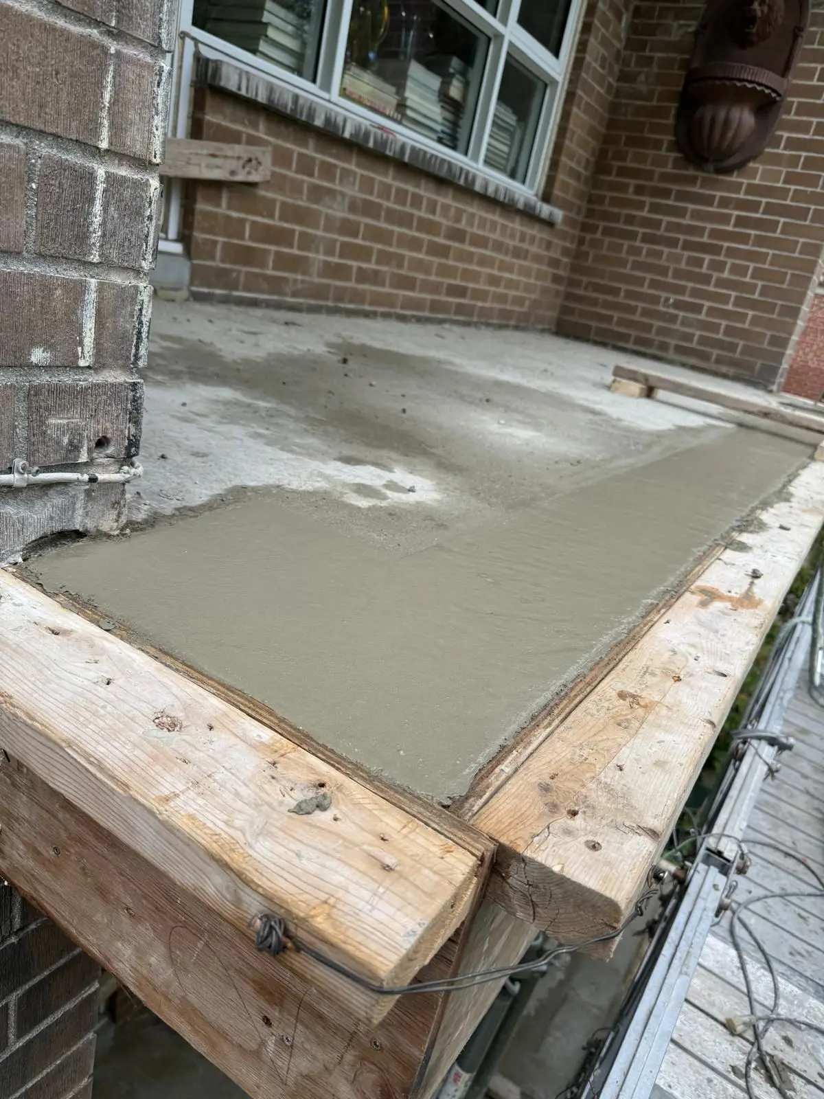 Building Entrance Ramp Concrete Pouring